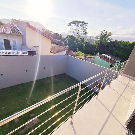 Linda Casa A 200M Da Praia Do Capricornio Caraguatatuba Exterior foto